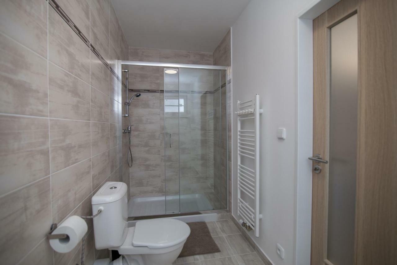 Apartment Simona Hošťka Kültér fotó